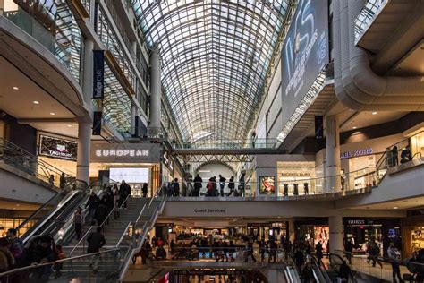 Eaton Centre McLean.